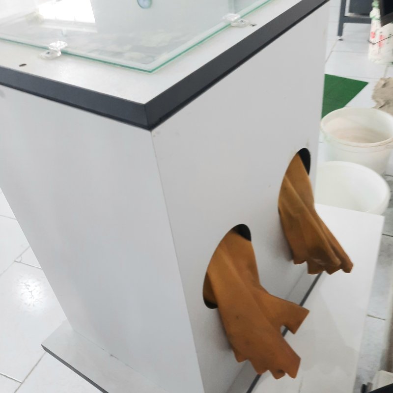 Product Thumnail